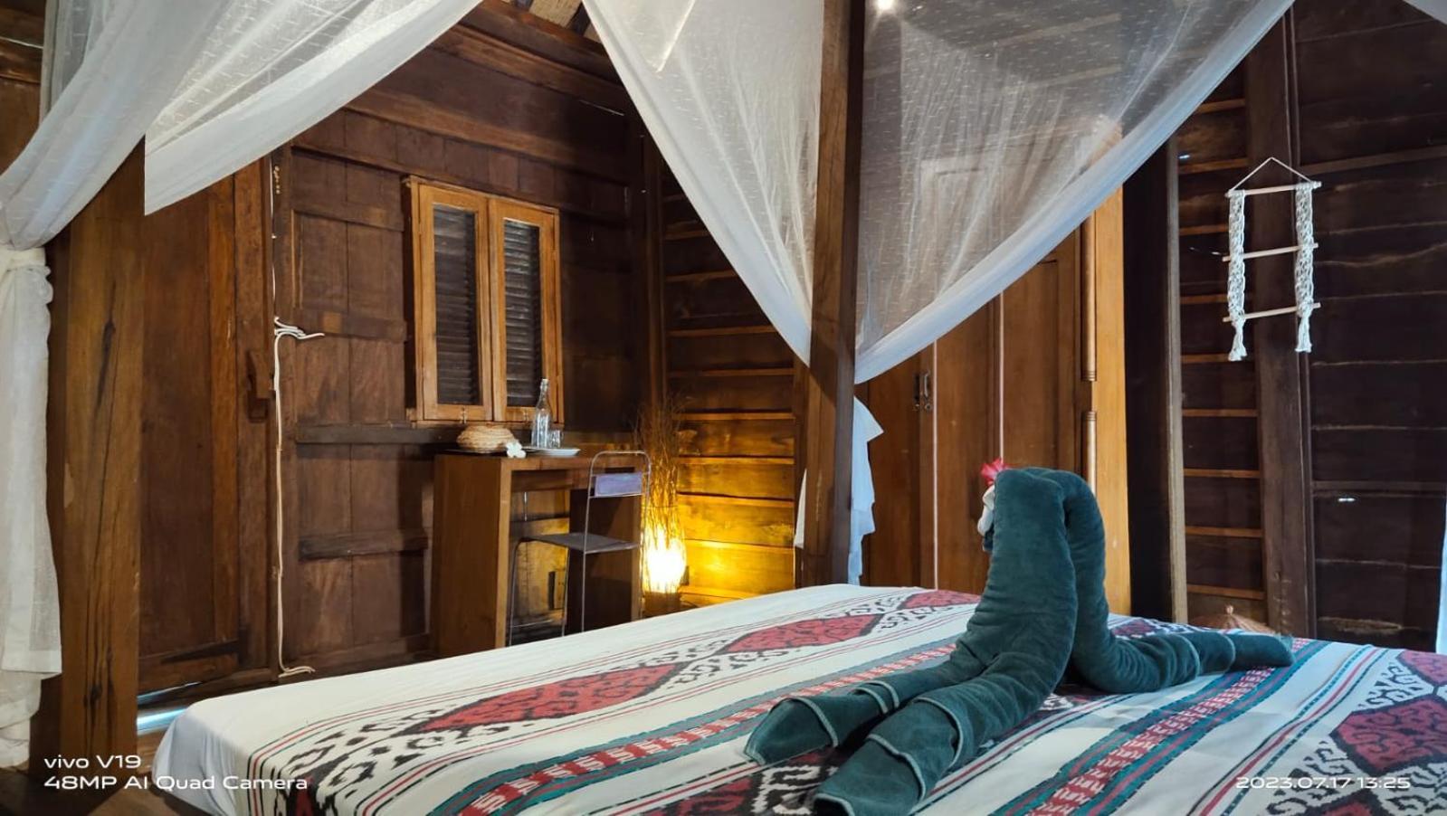 Alaya Ecolodge Pemuteran Exteriör bild